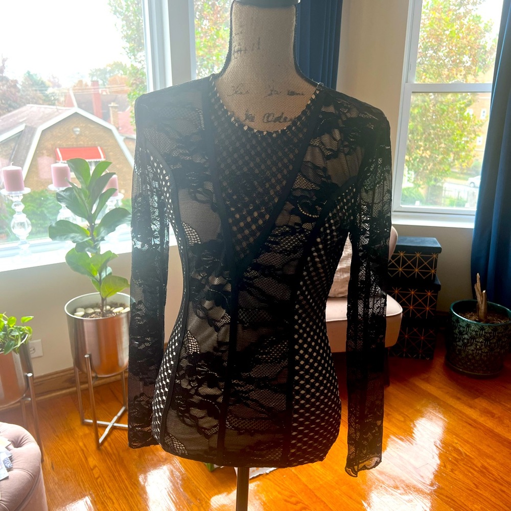 Fitted lace top